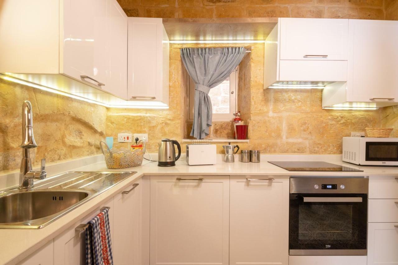 Villa 16 Lettings - Charming Character House Birgu Exterior foto