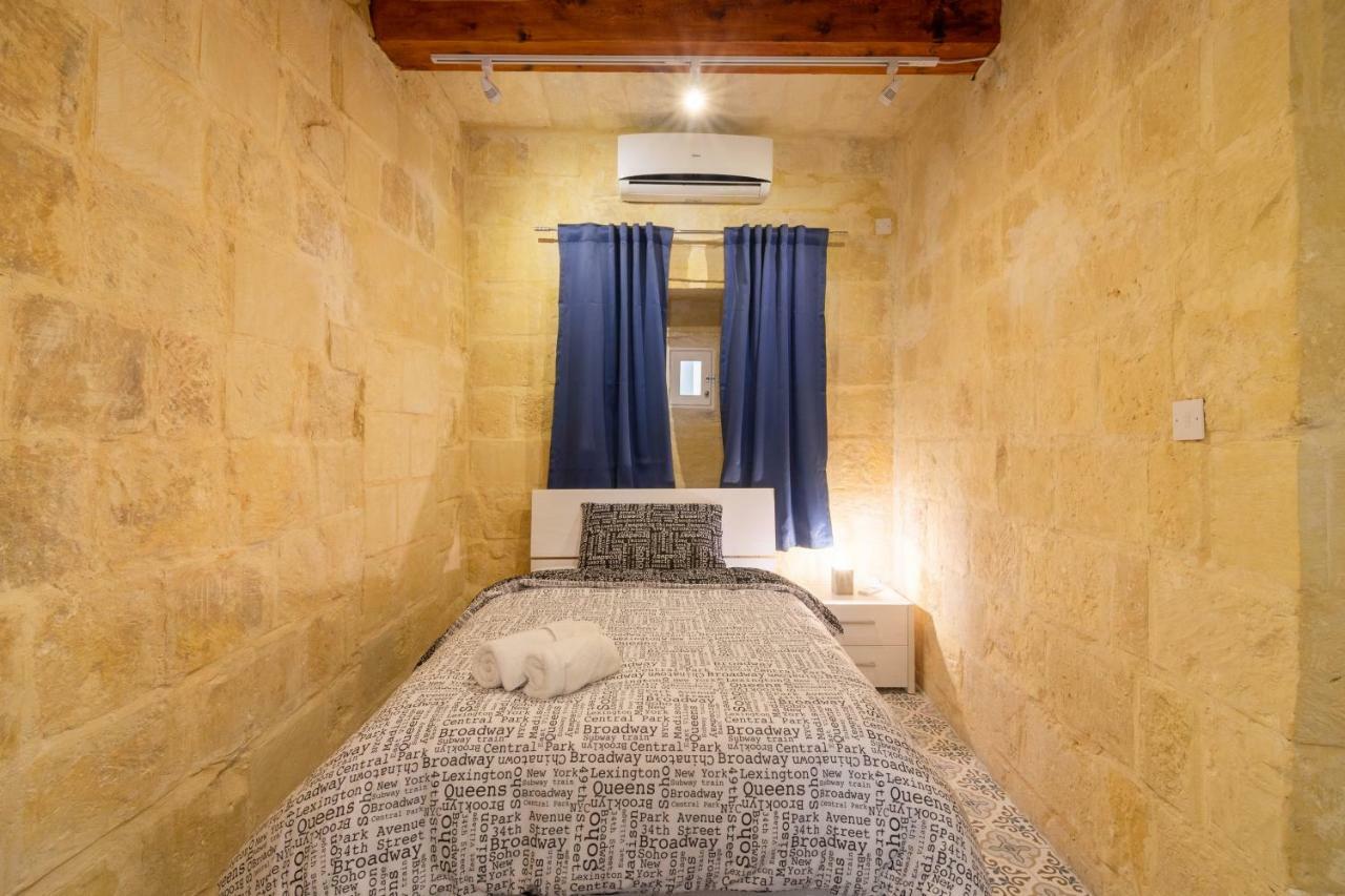 Villa 16 Lettings - Charming Character House Birgu Exterior foto
